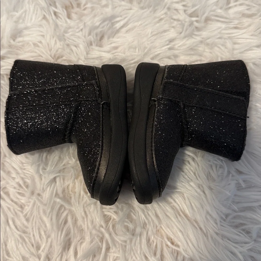 UGG Keelan Black Glitter Winter Boots Baby Girl Size 2/3